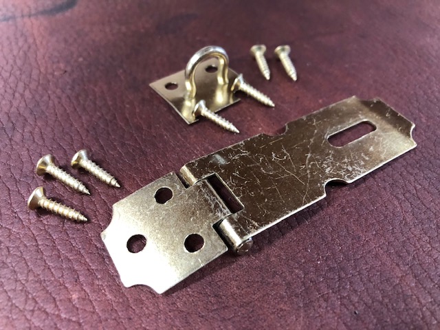 Jewelry box or humidor locks hardware