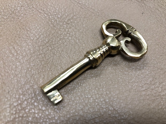 brass skeleton key