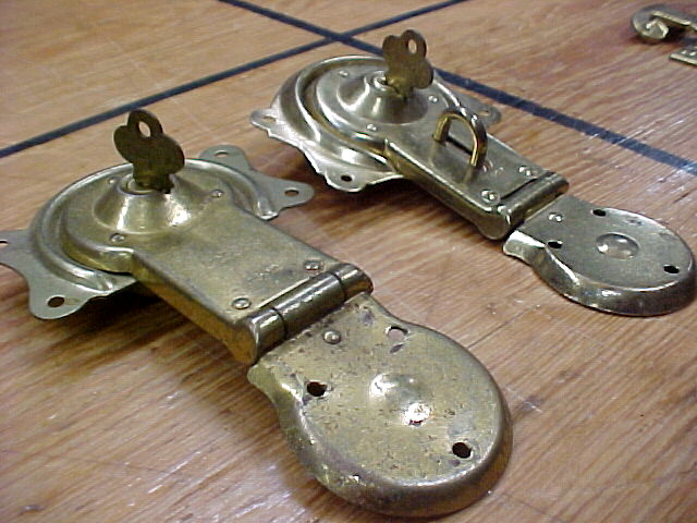 working trunk locks with keys for sale