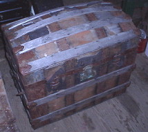 Dome top trunk before restoration