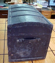 an old trunk to be fixed up, for sale