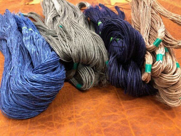 4 colors of hand sewing thread