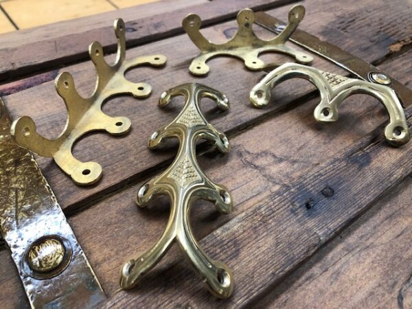 Brass Corner Guards with 3 or 4 Legs for Steamer Trunks