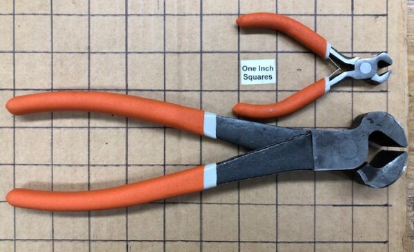 Large or Small End Cutters For Removing Trunk Clinch Nails