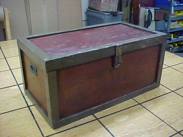 T927 Toolbox Made By a Carpenter in the early 1900s