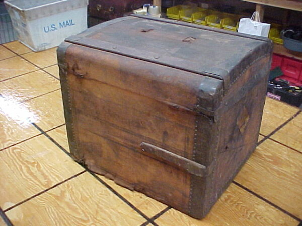 T943 Hat Trunk from mid 1800s Hand Embossed