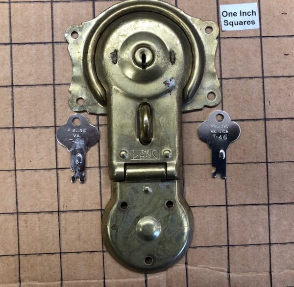 Old Stock Original Long Lock Co Steamer Trunk Lock with Keys T46