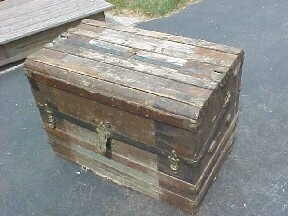 Big wooden trunk before restoration